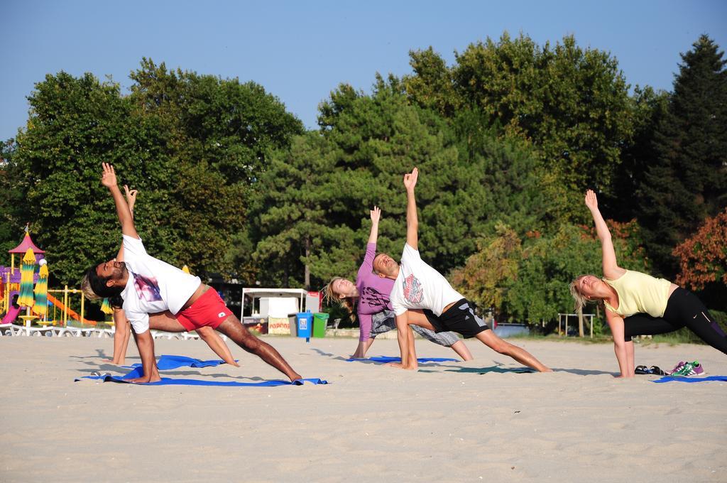 Flamingo Grand Hotel & Spa Albena Exterior photo